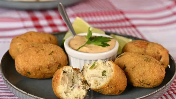 bolinho de bacalhau